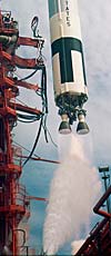 Старт ракеты-носителя «Титан» с кораблем «Джемини-11» 12 сентября 1966 года. Фото NASA 66PC-0261 (фрагмент)